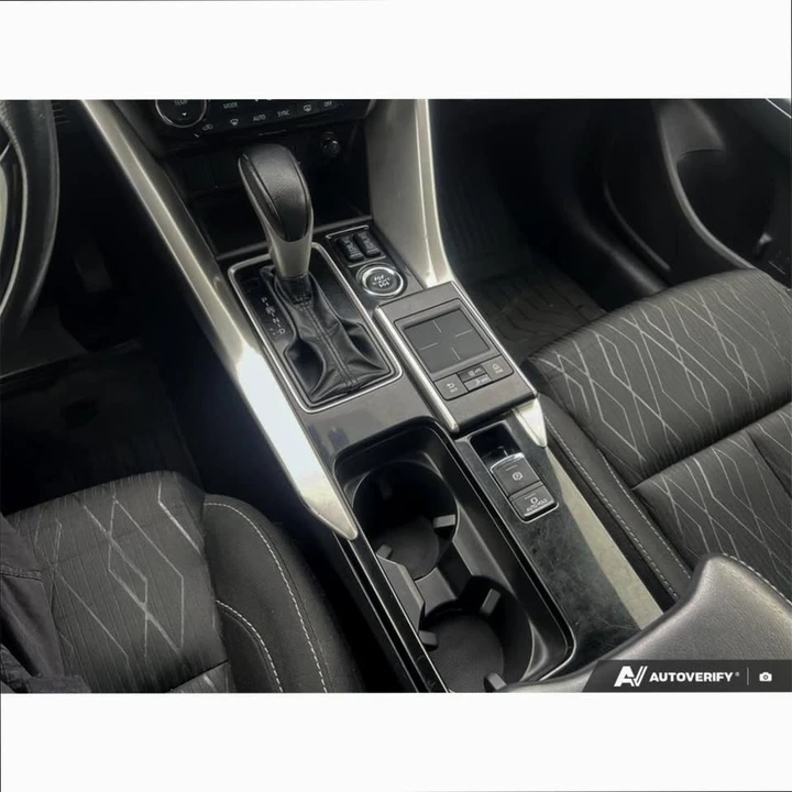 2020 Mitsubishi Eclipse Cross - Image 18 of 20