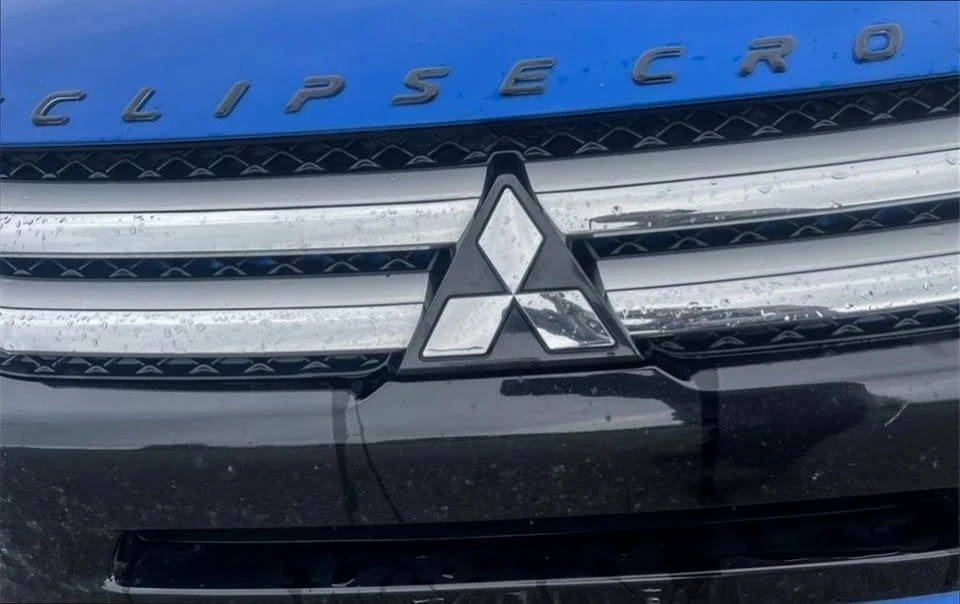 2020 Mitsubishi Eclipse Cross - Image 9 of 20