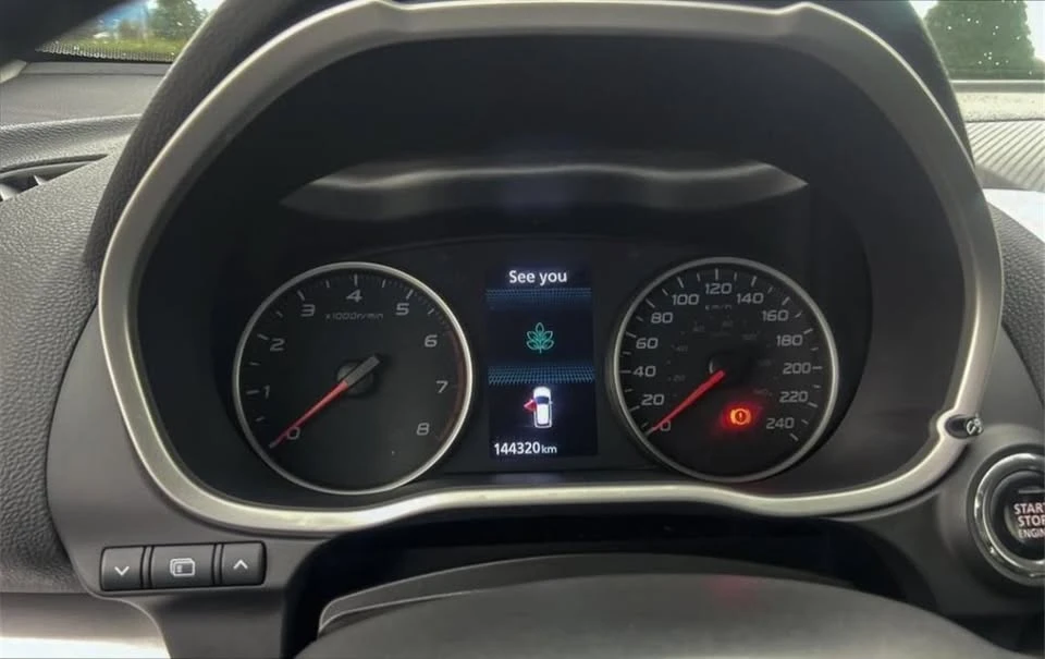 2020 Mitsubishi Eclipse Cross - Image 15 of 20