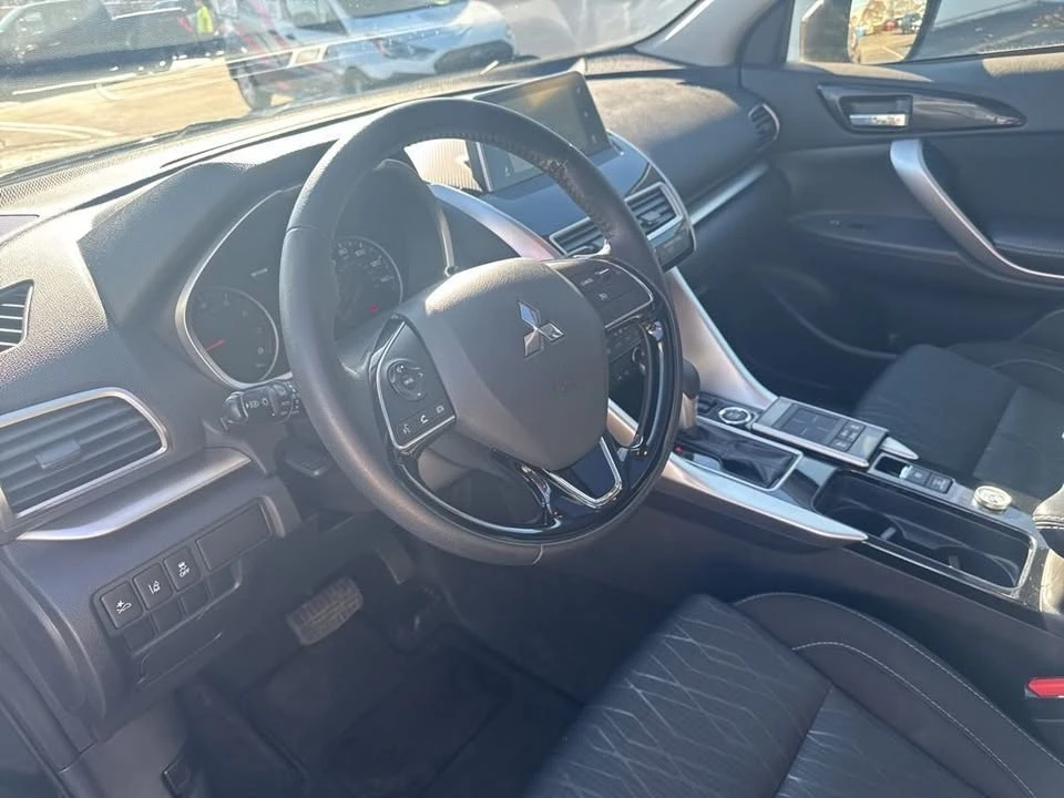 2020 Mitsubishi Eclipse Cross - Image 16 of 19