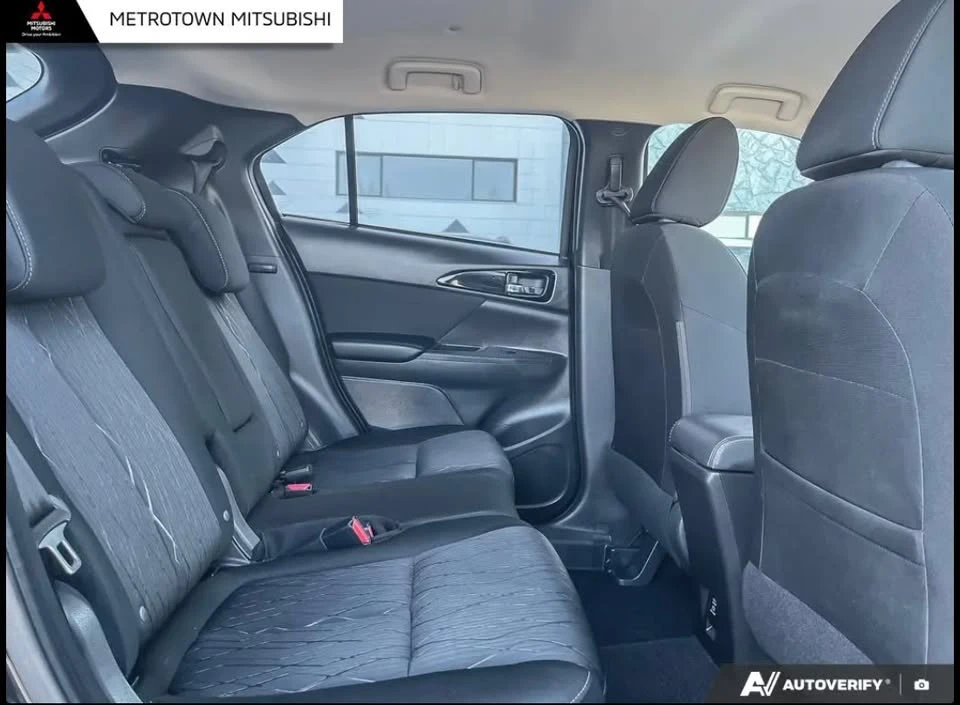 2020 Mitsubishi Eclipse Cross - Image 8 of 14