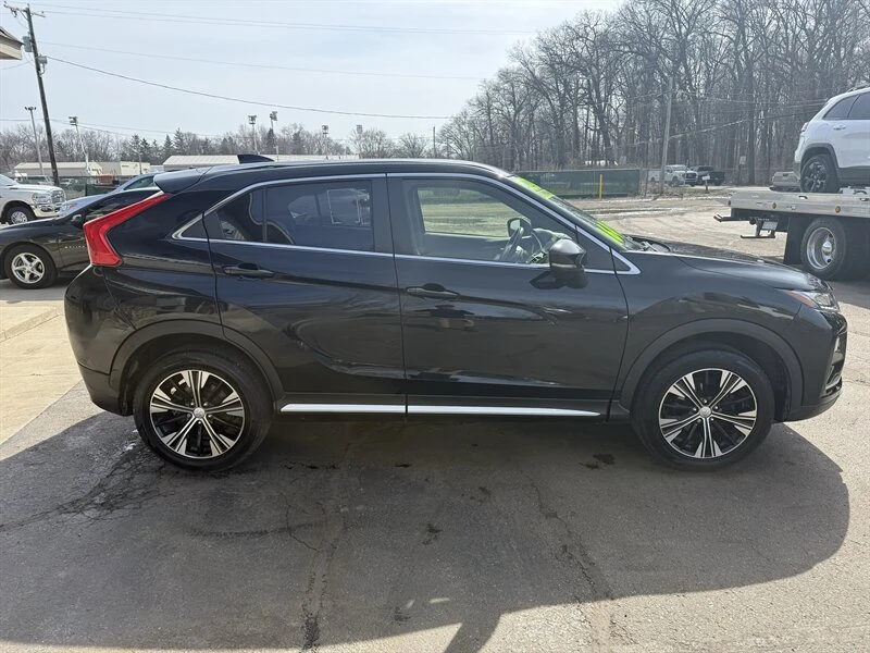 2020 Mitsubishi Eclipse Cross - Image 7 of 20