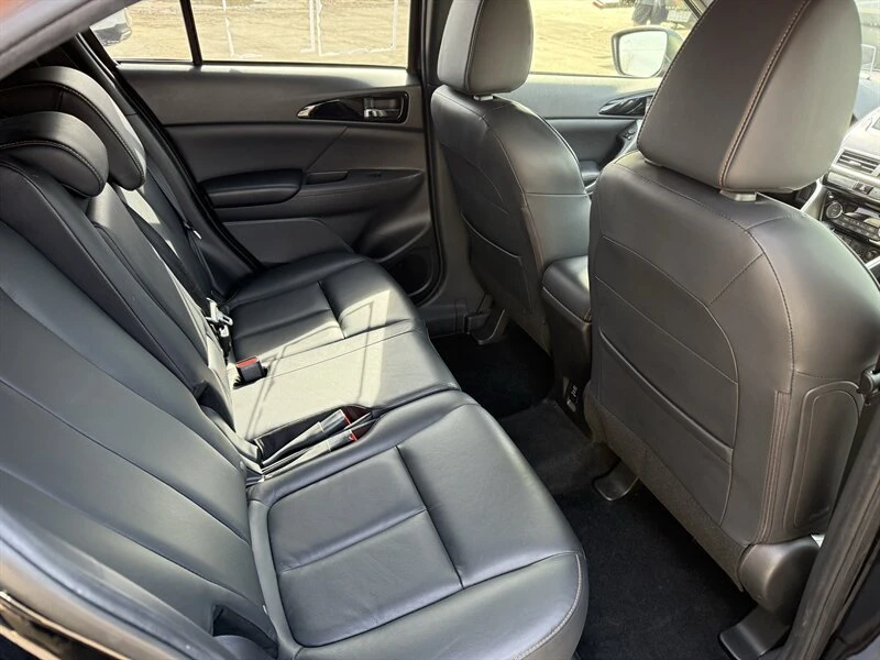 2020 Mitsubishi Eclipse Cross - Image 16 of 20