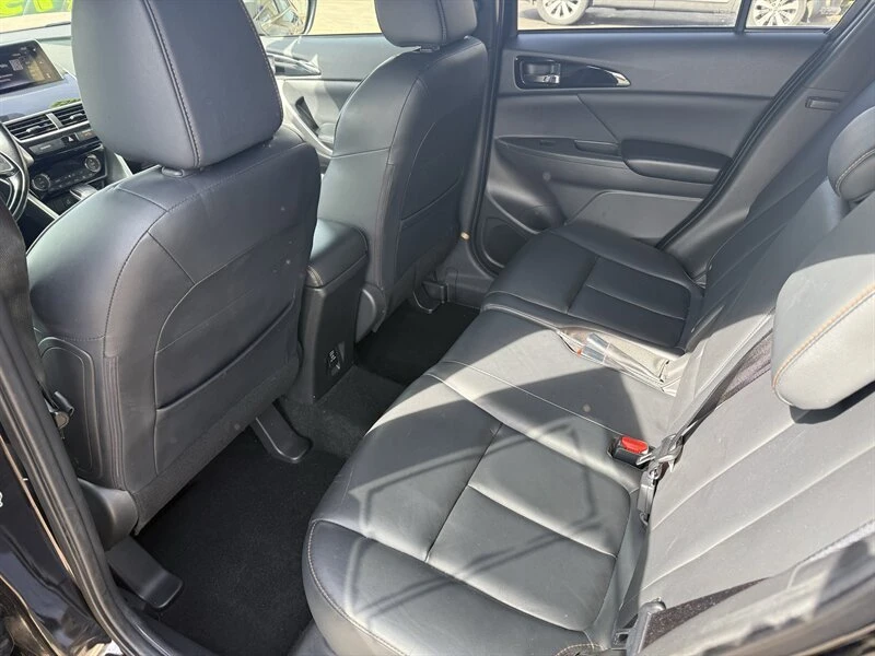 2020 Mitsubishi Eclipse Cross - Image 13 of 20