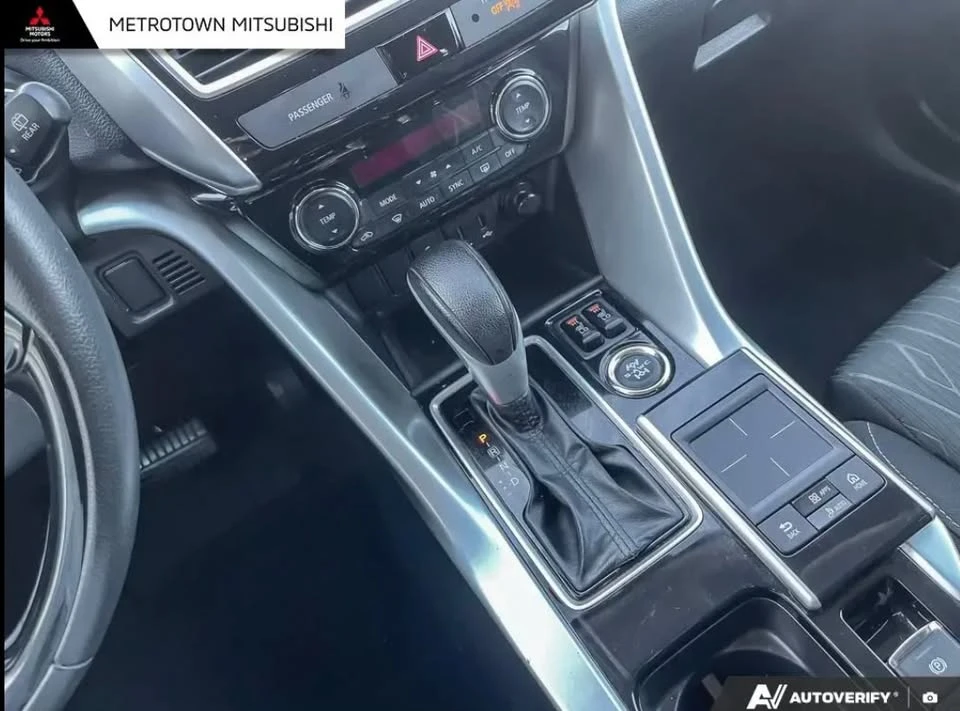 2020 Mitsubishi Eclipse Cross - Image 11 of 14
