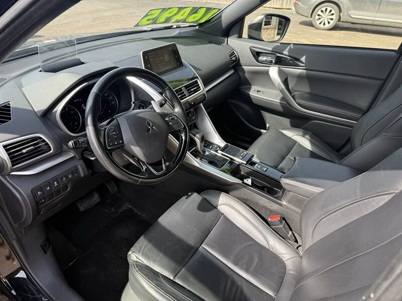2020 Mitsubishi Eclipse Cross - Image 11 of 20