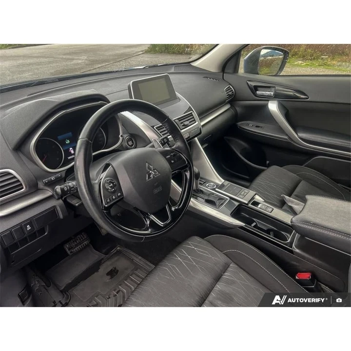 2020 Mitsubishi Eclipse Cross - Image 13 of 20