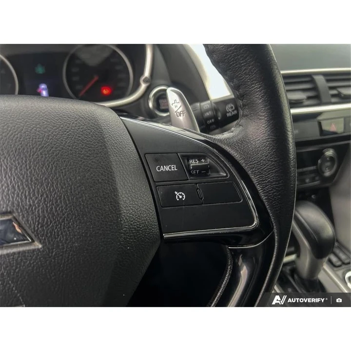 2020 Mitsubishi Eclipse Cross - Image 16 of 20