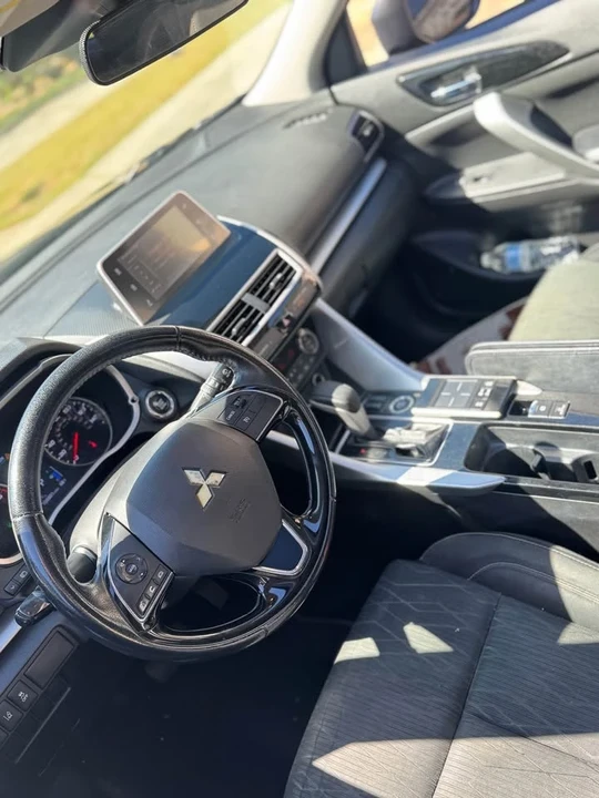 2020 Mitsubishi Eclipse Cross - Image 15 of 16