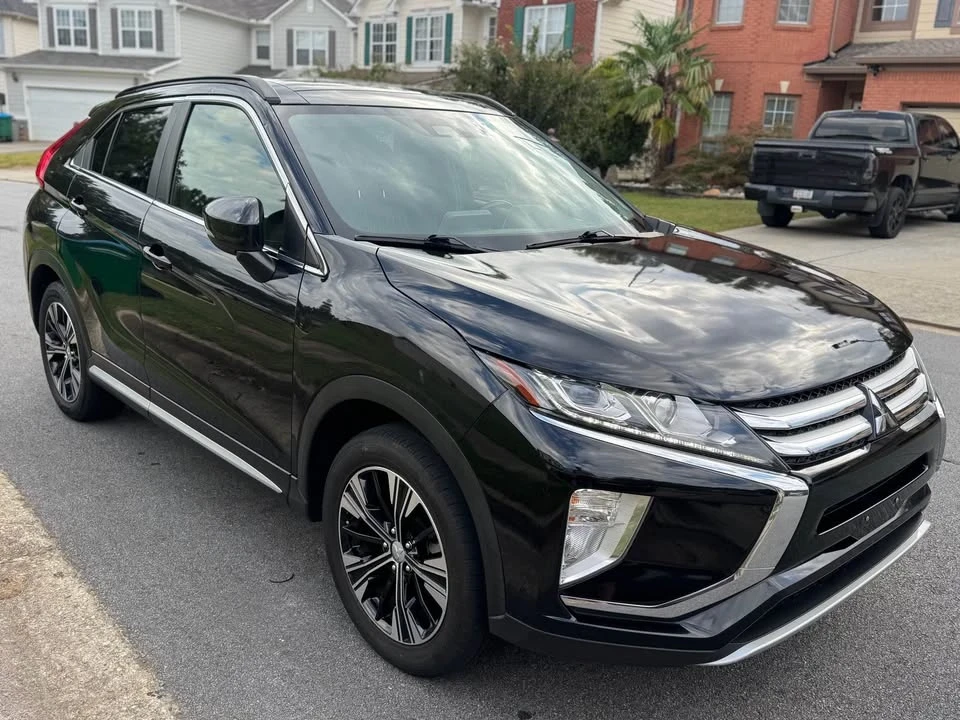 2020 Mitsubishi Eclipse Cross - Image 2 of 16