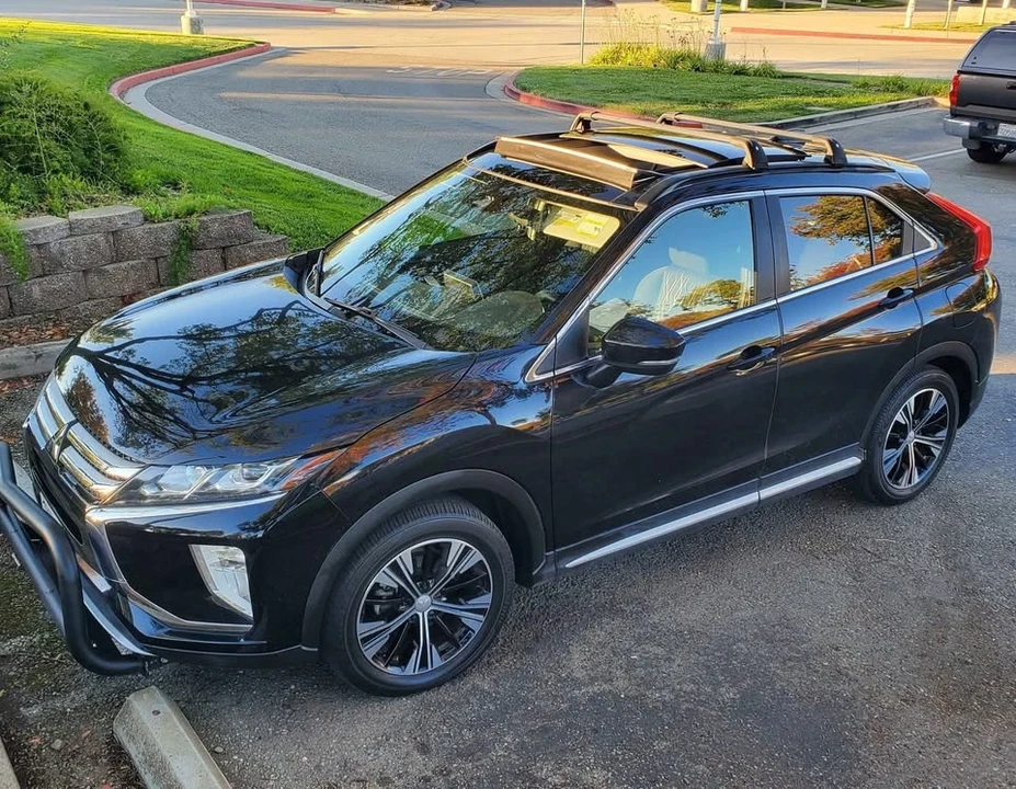2020 Mitsubishi Eclipse Cross - Image 6 of 8