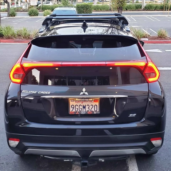 2020 Mitsubishi Eclipse Cross - Image 4 of 8