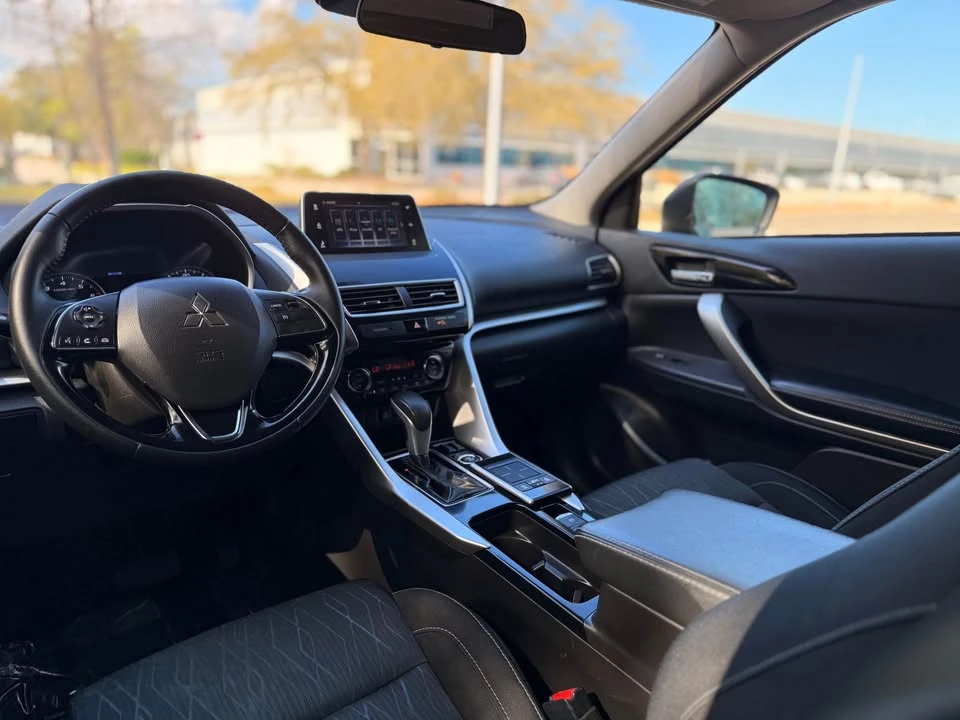 2020 Mitsubishi Eclipse Cross - Image 17 of 20
