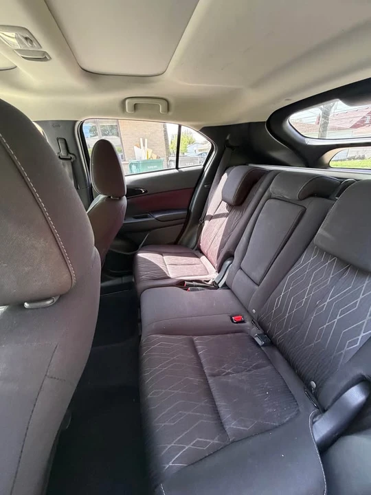 2020 Mitsubishi Eclipse Cross - Image 6 of 9