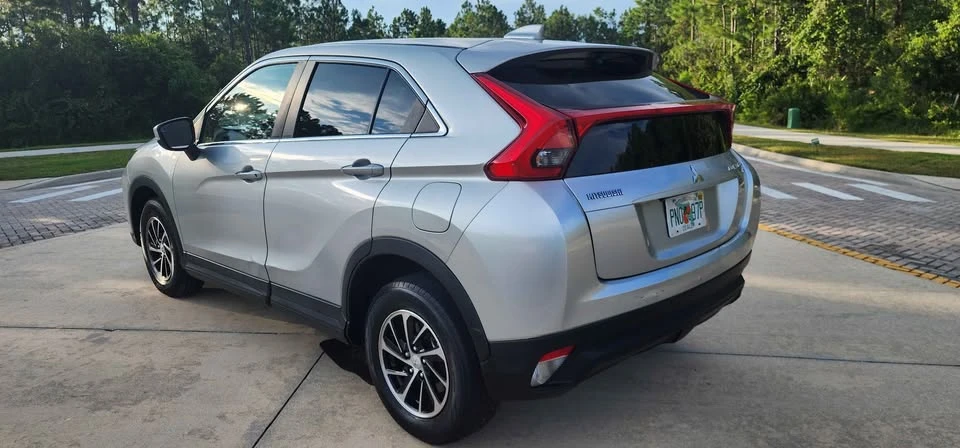 2020 Mitsubishi Eclipse Cross - Image 4 of 14