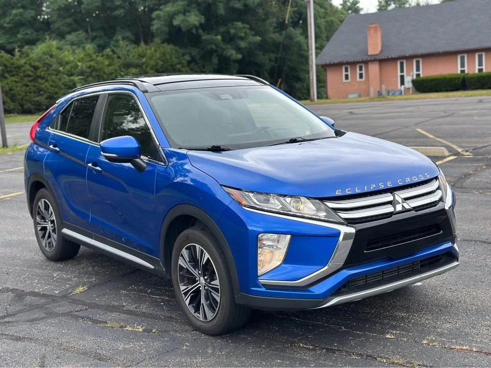 2020 Mitsubishi Eclipse Cross - Image 2 of 7