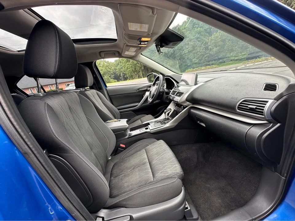 2020 Mitsubishi Eclipse Cross - Image 5 of 7
