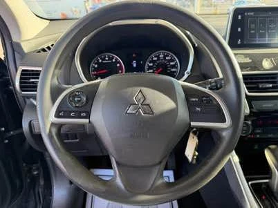 2020 Mitsubishi Eclipse Cross - Image 6 of 10