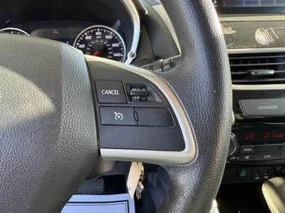 2020 Mitsubishi Eclipse Cross - Image 8 of 10