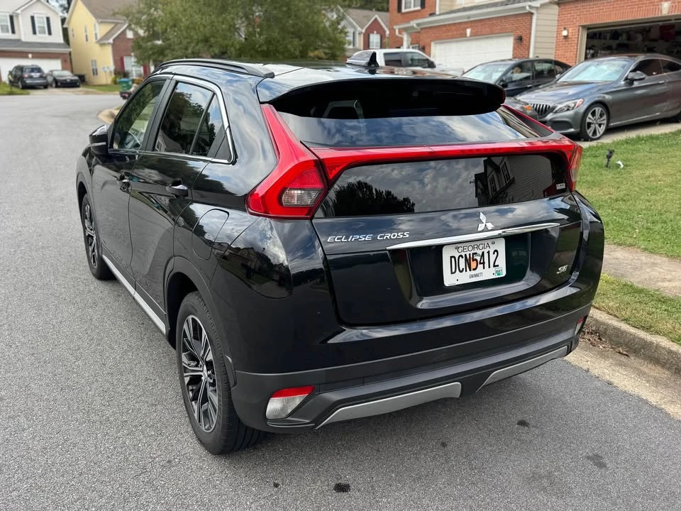 2020 Mitsubishi Eclipse Cross - Image 3 of 17