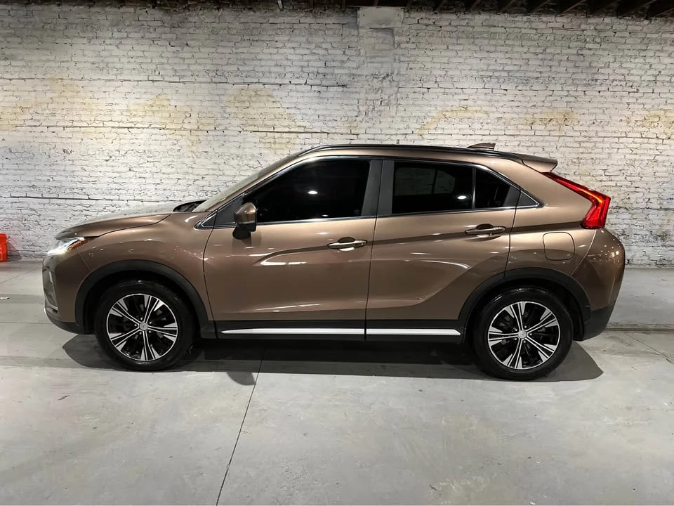 2020 Mitsubishi Eclipse Cross - Image 7 of 18