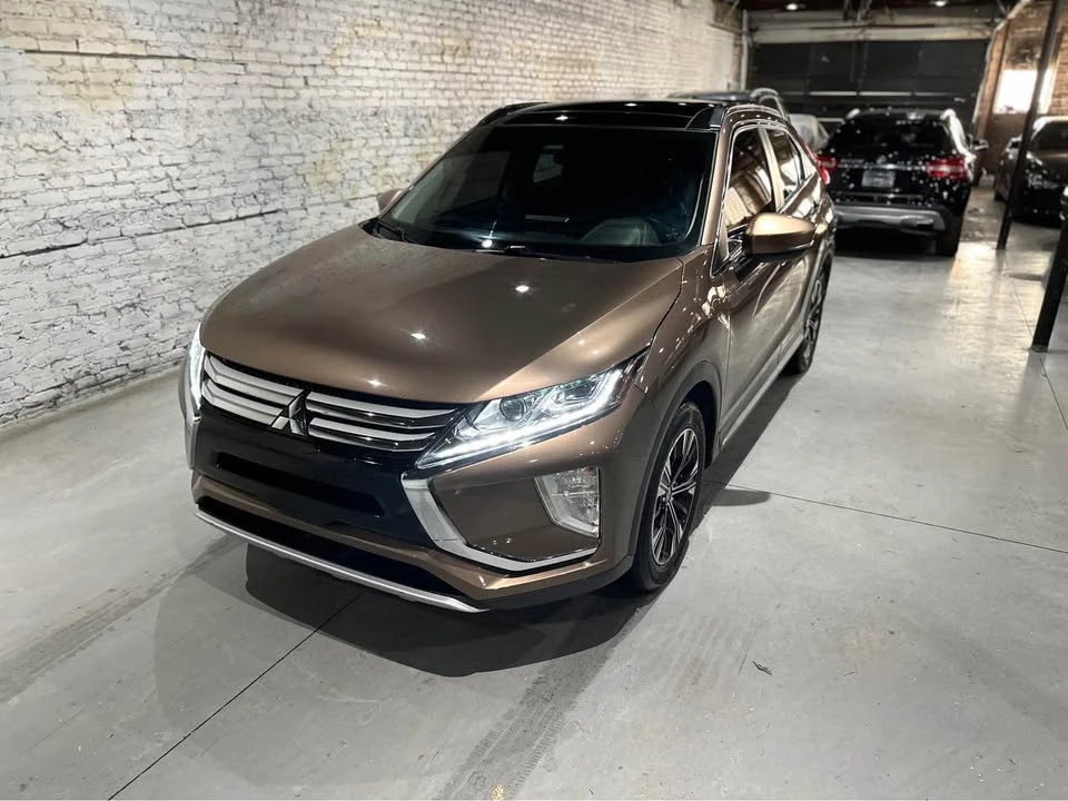 2020 Mitsubishi Eclipse Cross - Image 2 of 18