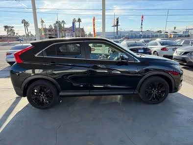 2020 Mitsubishi Eclipse Cross - Image 3 of 15