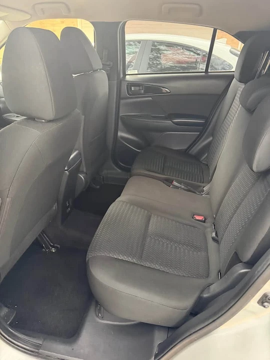 2020 Mitsubishi Eclipse Cross - Image 5 of 6