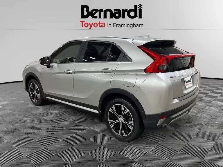 2020 Mitsubishi Eclipse Cross - Image 3 of 17