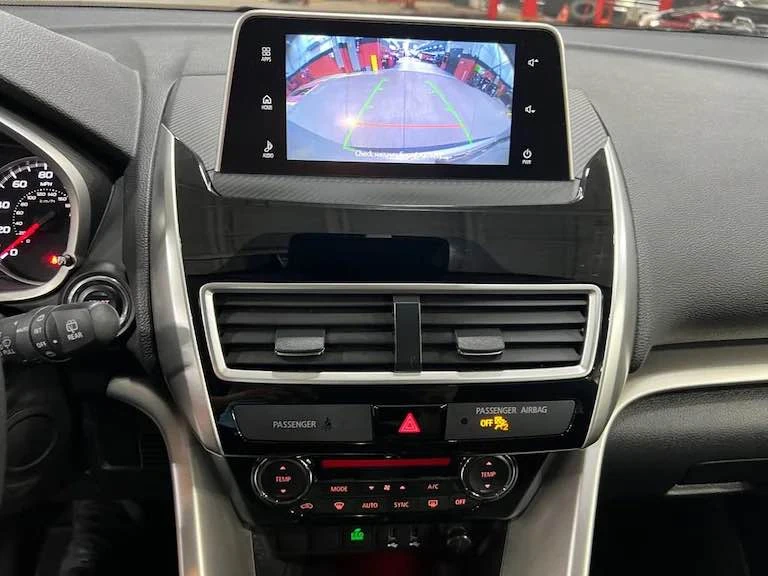 2020 Mitsubishi Eclipse Cross - Image 13 of 17