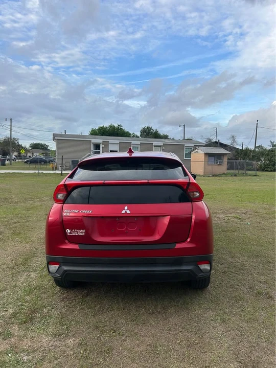 2020 Mitsubishi Eclipse Cross - Image 3 of 12