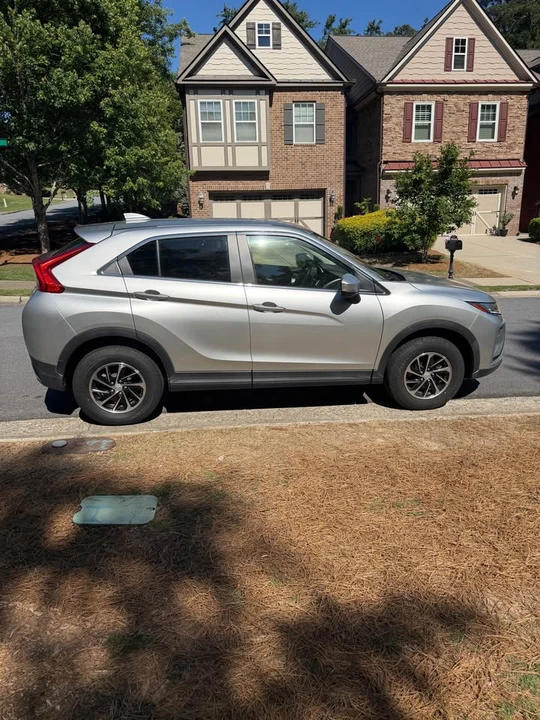 2020 Mitsubishi Eclipse Cross - Image 5 of 14