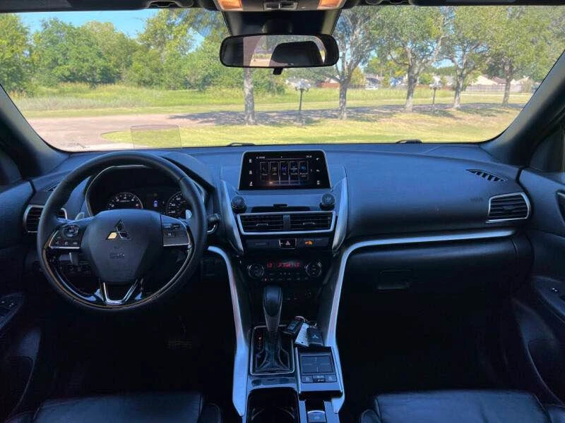 2020 Mitsubishi Eclipse Cross - Image 12 of 19