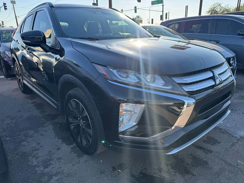 2020 Mitsubishi Eclipse Cross - Image 2 of 7