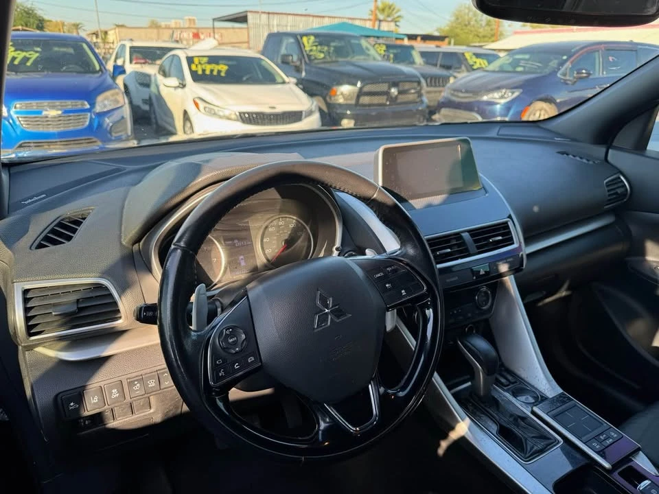 2020 Mitsubishi Eclipse Cross - Image 5 of 7