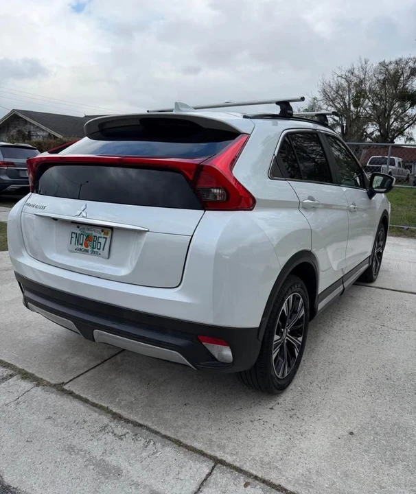 2020 Mitsubishi Eclipse Cross - Image 5 of 7