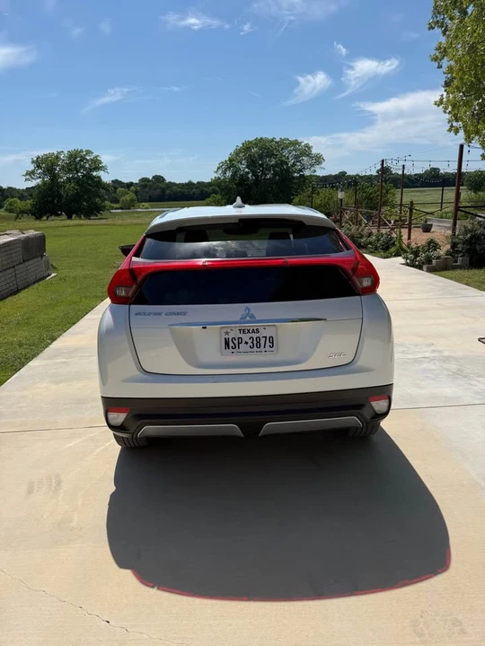 2020 Mitsubishi Eclipse Cross - Image 4 of 10