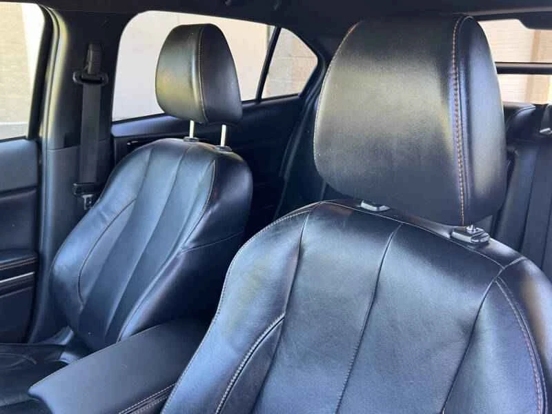 2020 Mitsubishi Eclipse Cross - Image 10 of 20