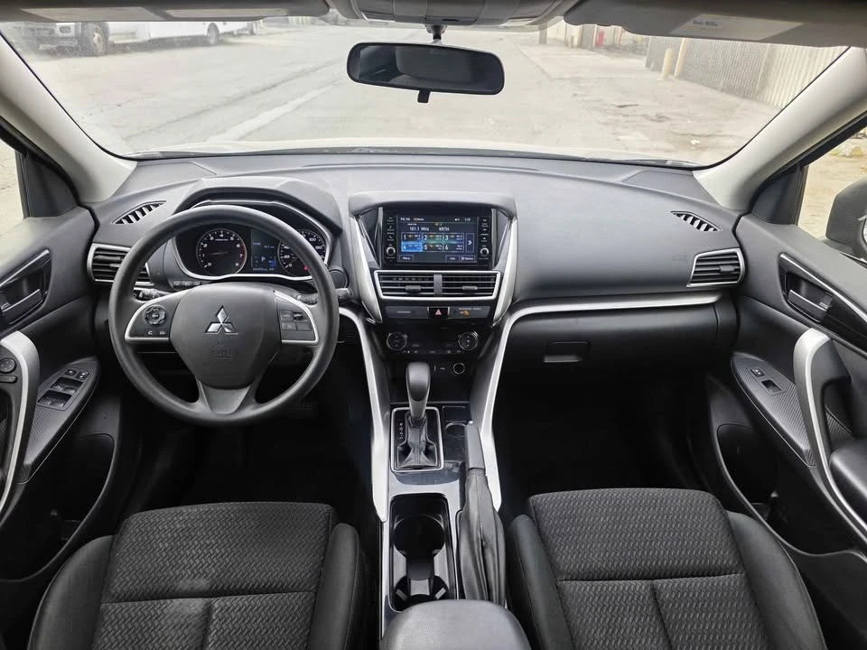 2020 Mitsubishi Eclipse Cross - Image 10 of 11