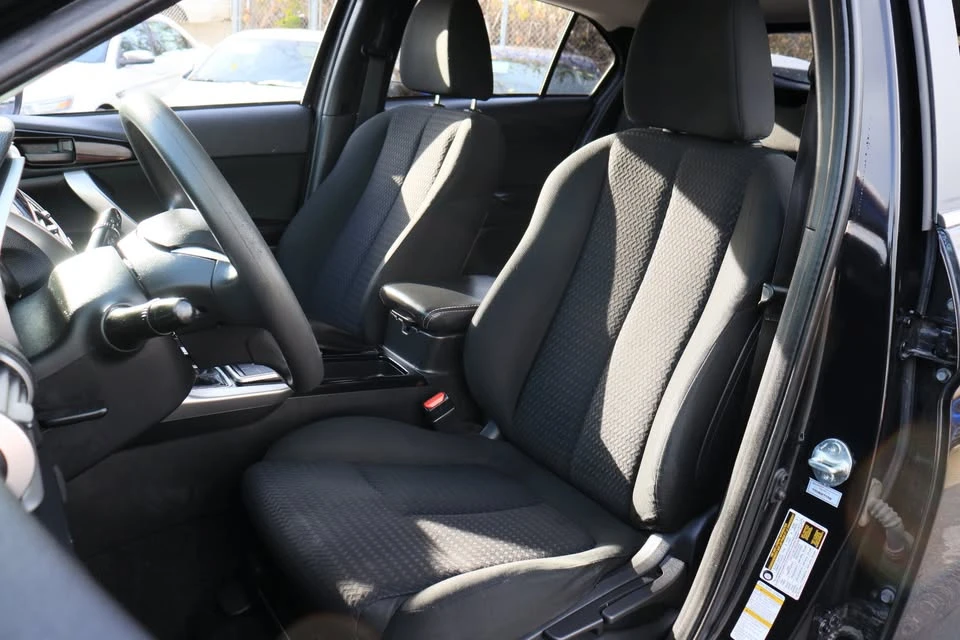 2020 Mitsubishi Eclipse Cross - Image 17 of 20