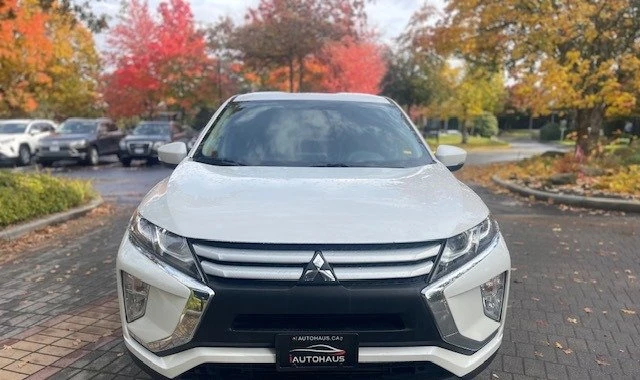 2020 Mitsubishi Eclipse Cross - Image 2 of 20