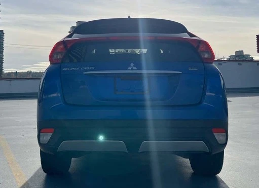 2020 Mitsubishi Eclipse Cross - Image 4 of 8