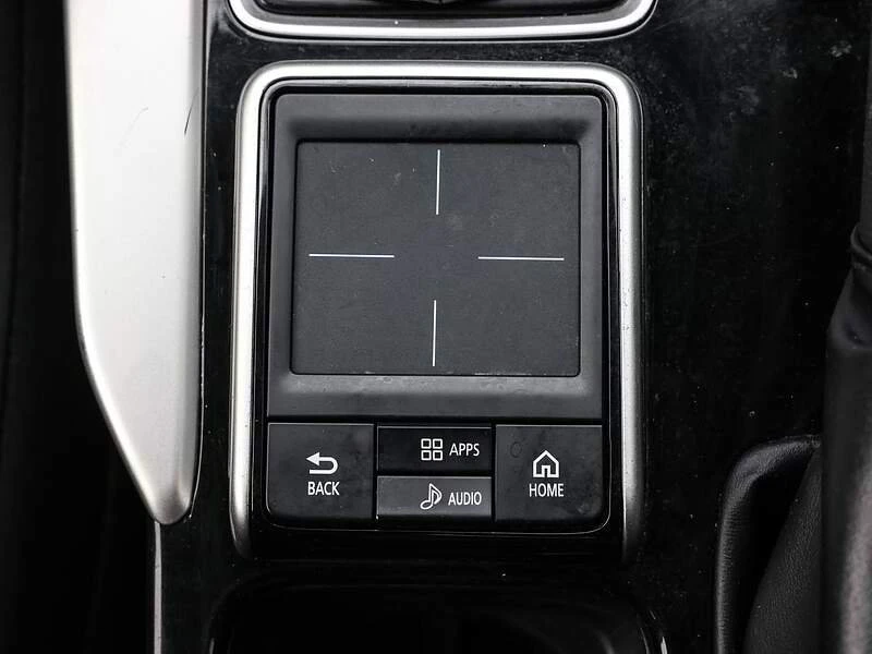 2020 Mitsubishi Eclipse Cross - Image 16 of 17