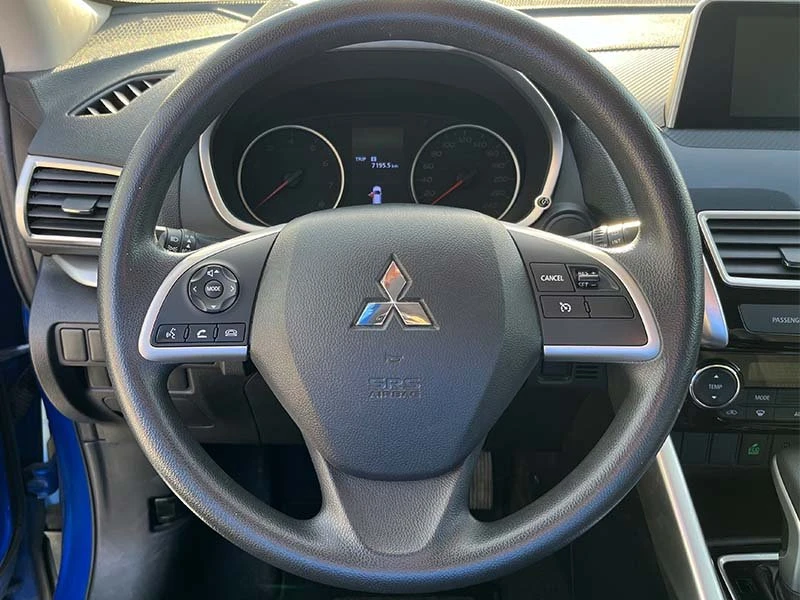 2020 Mitsubishi Eclipse Cross - Image 9 of 16