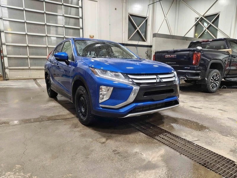 2020 Mitsubishi Eclipse Cross - Image 3 of 9