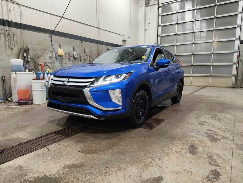 2020 Mitsubishi Eclipse Cross - Image 4 of 9