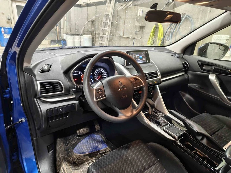 2020 Mitsubishi Eclipse Cross - Image 7 of 9