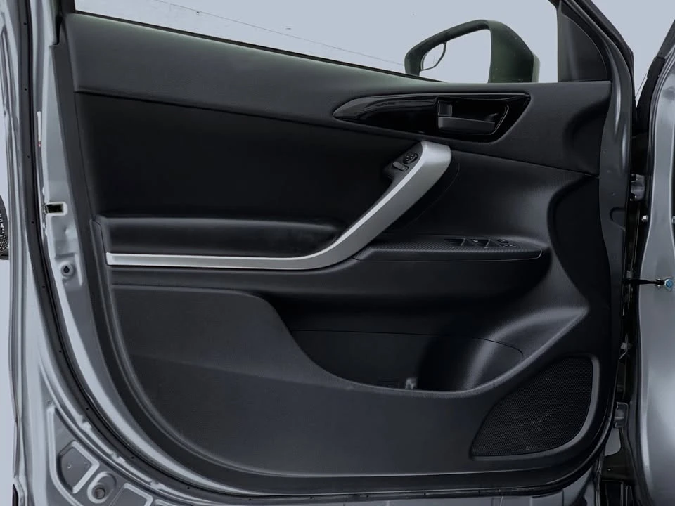 2020 Mitsubishi Eclipse Cross - Image 19 of 20