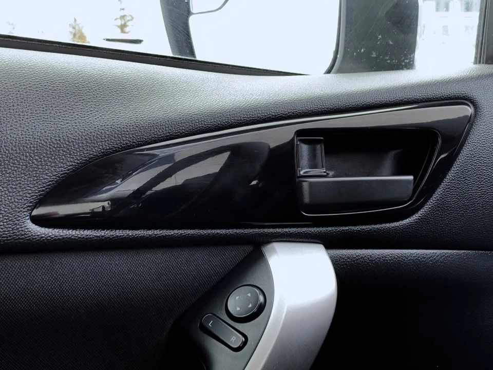 2020 Mitsubishi Eclipse Cross - Image 17 of 20