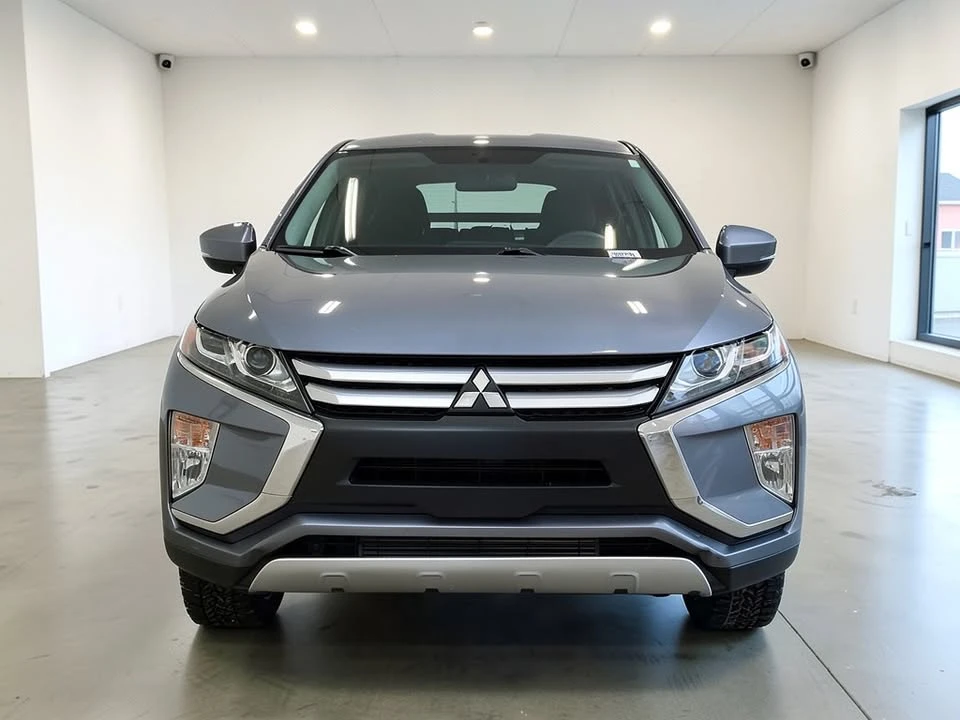 2020 Mitsubishi Eclipse Cross - Image 2 of 20